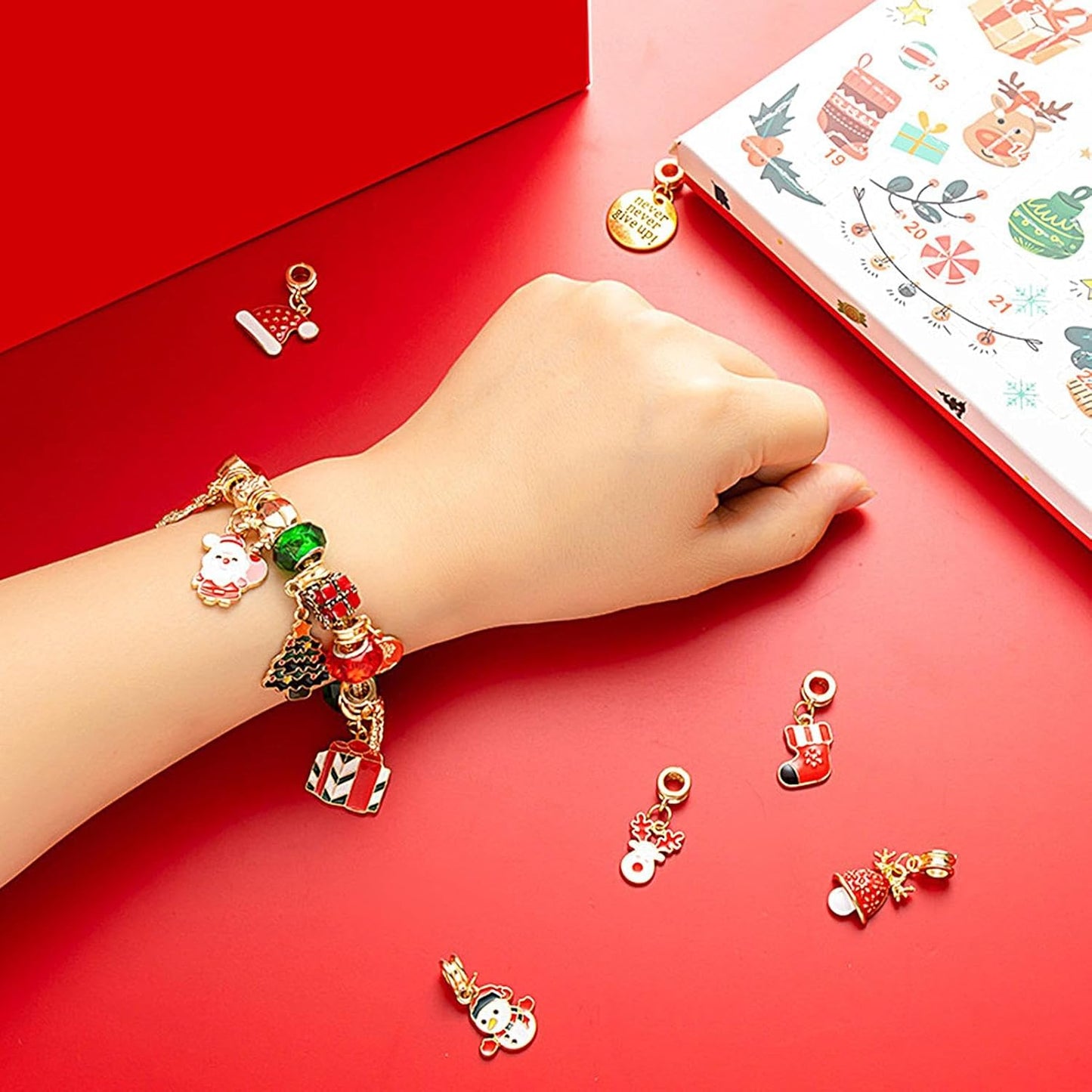 Calendário do Advento de Natal Pulseiras 2024