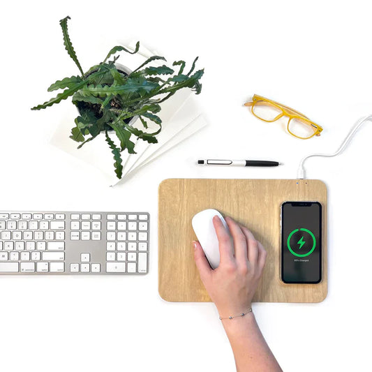 Tapete de Rato com Carregamento Wireless