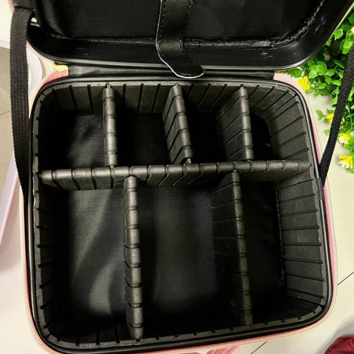 Bolsa de Maquilhagem Portátil com Espelho e Luz LED